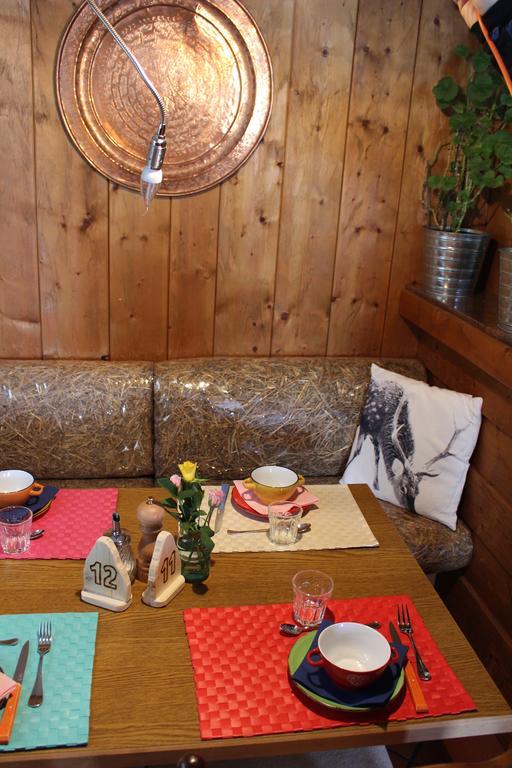 Hotel Meuble Gorret Breuil-Cervinia Eksteriør bilde