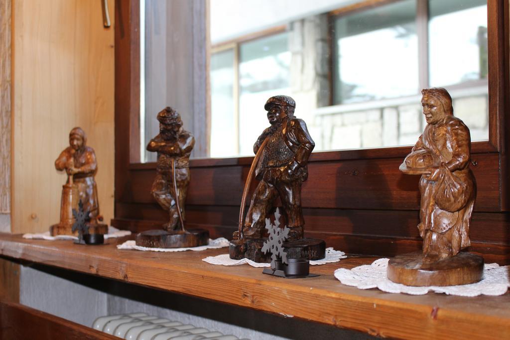 Hotel Meuble Gorret Breuil-Cervinia Eksteriør bilde