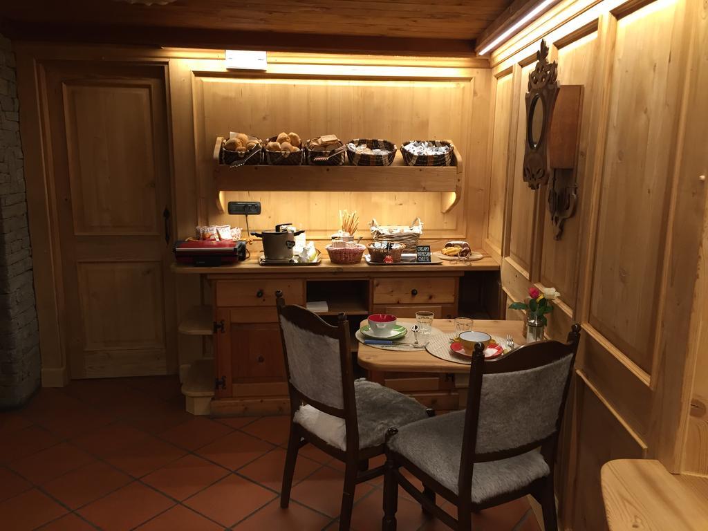 Hotel Meuble Gorret Breuil-Cervinia Eksteriør bilde